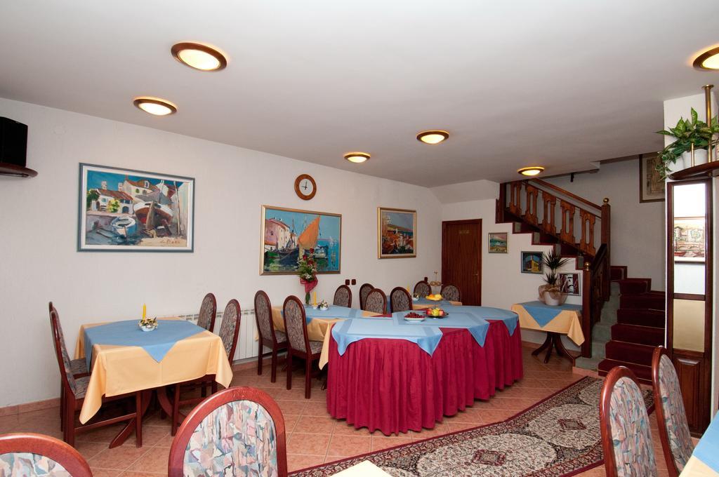 Bed & Breakfast Villa Klara Icici Exterior foto