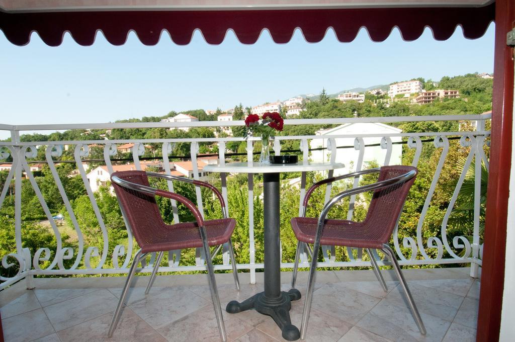Bed & Breakfast Villa Klara Icici Quarto foto