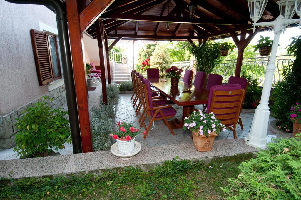 Bed & Breakfast Villa Klara Icici Exterior foto